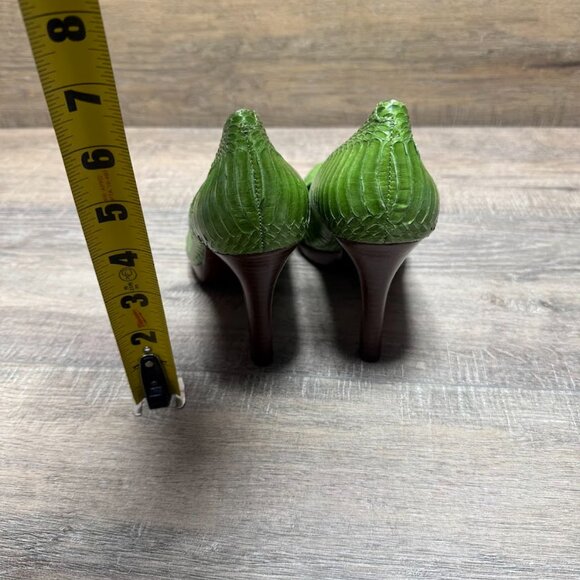 Ralph Lauren Kailee Lime Green Leather Snake Skin Embossed Pumps Women's Size 7 - Picture 3 of 7